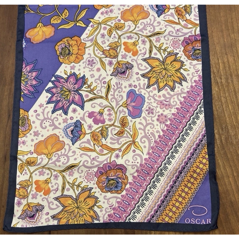 Oscar Floral purple Patterned Scarf
